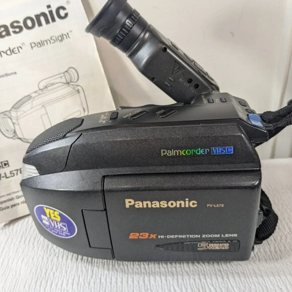 Panasonic PV-L578 Palmcorder Camcorder‎ PV-L578D Palmsight FOR PARTS REPAIR